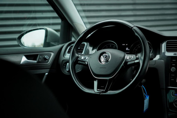 Volkswagen Golf Variant 1.0 TSI Comfortline / Navi / Incl BTW / Carplay / NL Auto
