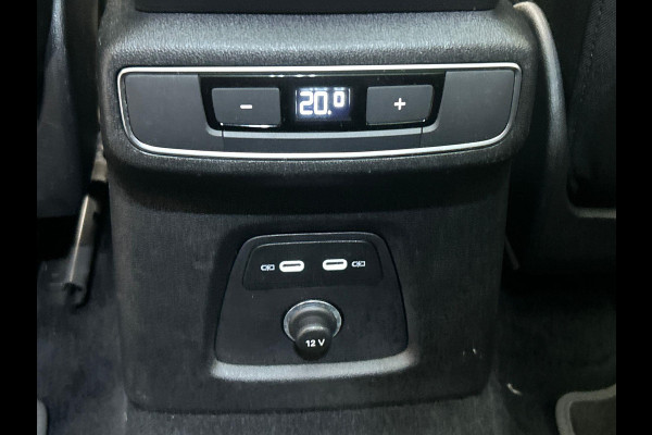 Audi Q4 e-tron 40 Launch edition Advanced Plus 77 kWh Trekhaak Adaptieve Cruise Panoramadak Virtual-cockpit Stuur/Stoel Verwarming