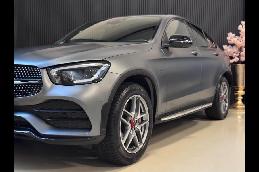 Mercedes-Benz GLC Coupé 300e 4MATIC AMG | PANO | 360 CAM | VOL VOL!