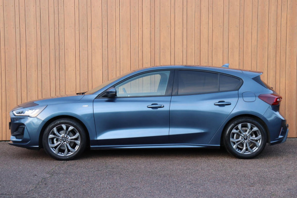 Ford Focus 1.0 EcoBoost Hybrid ST Line X 155pk org.NL head-up trekhaak camera stuur+stoel+raamverw.