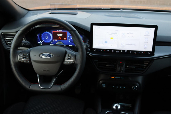 Ford Focus 1.0 EcoBoost Hybrid ST Line X 155pk org.NL head-up trekhaak camera stuur+stoel+raamverw.