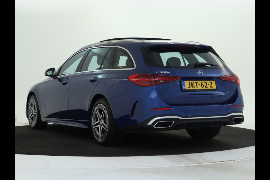 Mercedes-Benz C-Klasse Estate 300 e AMG Plug-In Hybride Edition AMG-Line | Panorama Schuif-Kanteldak | Alarm Klasse 3  |360° camera | Stuur en Stoelverwarming. Inclusief 24 maanden Mercedes-Benz Certified garantie voor Europa.
