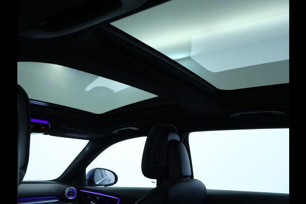 Mercedes-Benz C-Klasse Estate 300 e AMG Plug-In Hybride Edition AMG-Line | Panorama Schuif-Kanteldak | Alarm Klasse 3  |360° camera | Stuur en Stoelverwarming. Inclusief 24 maanden Mercedes-Benz Certified garantie voor Europa.