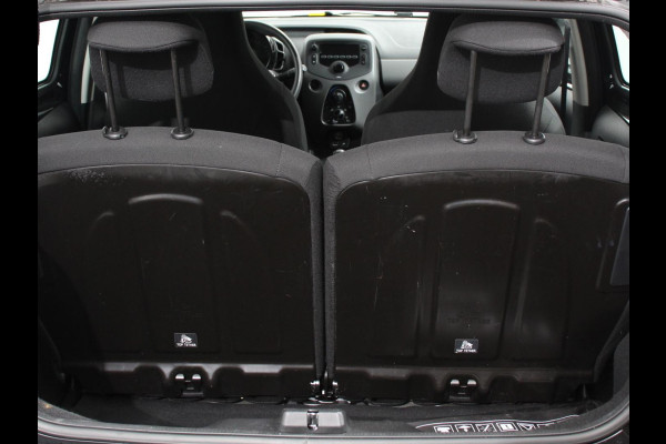 Peugeot 108 1.0 e-VTi Active | Navigatie | Apple Carplay/Android Auto | Touchscreen | Airco | Bluetooth | Led | 5 deurs