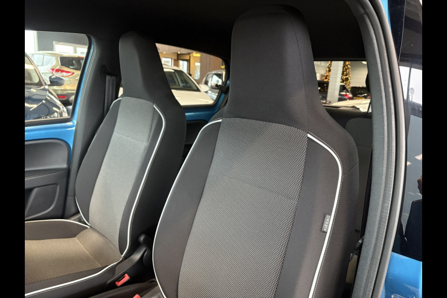 Seat Mii 1.0 Style Intense 5-drs. BEATSAUDIO/CRUISE/MEDIA/PDC/WINTERPACK