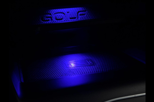 Volkswagen Golf 2.0 TDI GTD | PANO | HARMAN KARDON | IQ LIGHT | HEAD UP