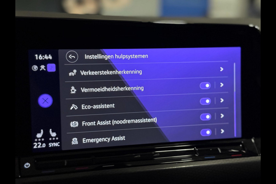 Volkswagen Golf 2.0 TDI GTD | PANO | HARMAN KARDON | IQ LIGHT | HEAD UP