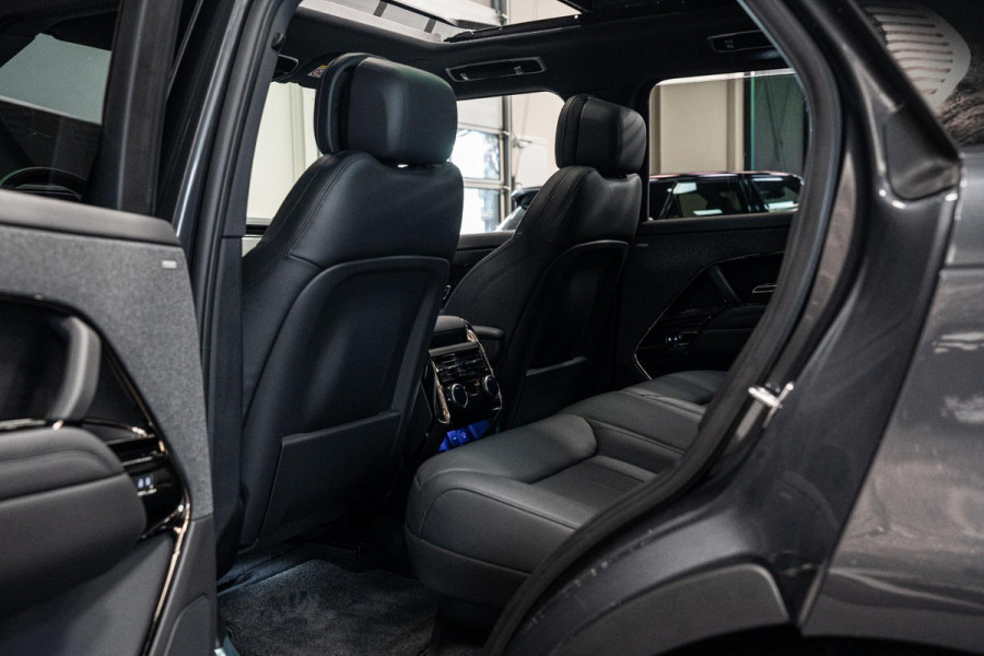 Land Rover Range Rover Sport 3.0 P460e Dynamic HSE PHEV *Meridian / Panorama / Surround-View / SV Bespoke Full Extended Leather Upgrade / Keyless*