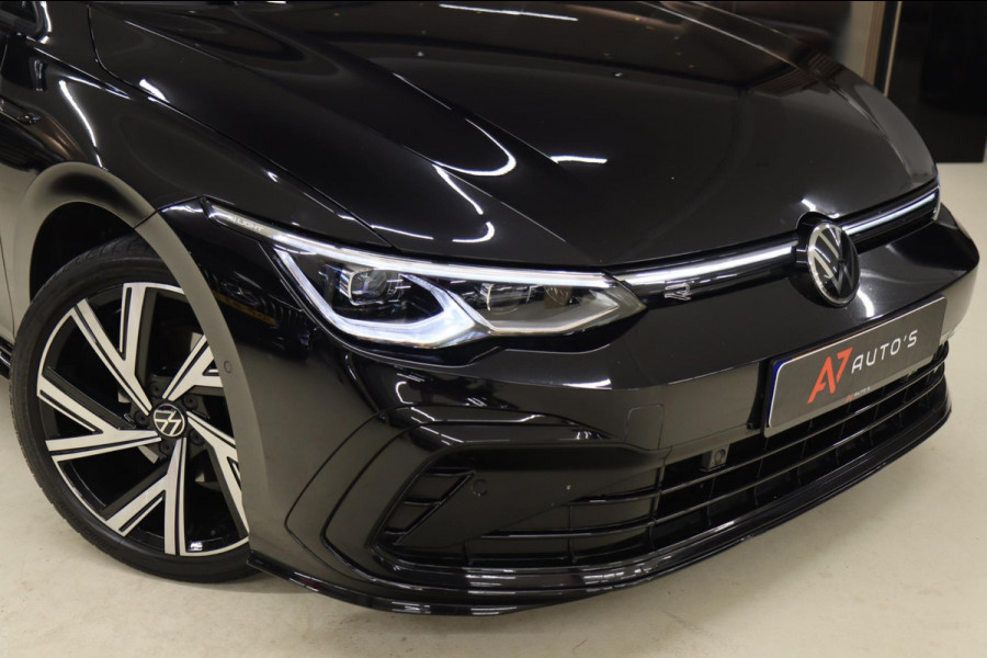 Volkswagen Golf 1.5 eTSI R-Line 150 PK BLACKSTYLE/PANO/CARPLAY/ACC/LANEASSIST/VOL