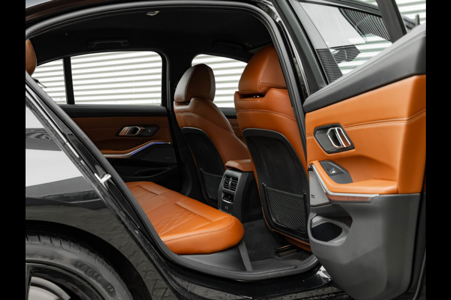 BMW 3-serie M340i xDrive - Individual Leder - Head-Up - Harman Kardon - Parking Ass Plus