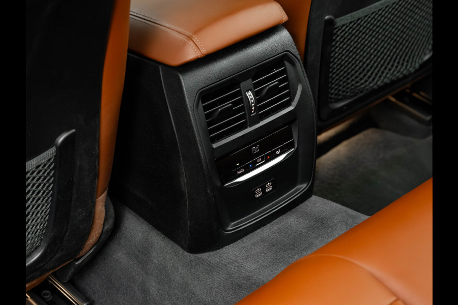 BMW 3-serie M340i xDrive - Individual Leder - Head-Up - Harman Kardon - Parking Ass Plus