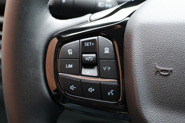 Ford Transit Custom 320 2.0 TDCI L2H1 Sport AWD DC | Dubbel Cabine | Elekrische schuifdeuren | ACC | 360 Camera | Blind spot | Elek. Trekhaak | Navi | 5-Zitter | 4x4 | BPM VRIJ