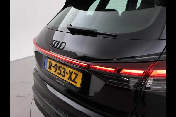 Audi Q4 e-tron 40 ADVANCED EDITION 77 KWH + LEDER SPORTINTERIEUR | ADAPTIVE CRUISE | 20 INCH | CAMERA | STOELVERW.