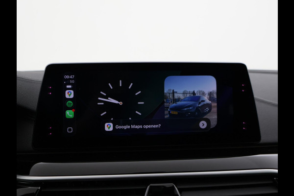 BMW 5 Serie Touring 520i HE LUXURY + PANORAMA | HEAD-UP | LIVE COCKPIT | 1e EIGENAAR | SFEERVERLICHTING | LEDER