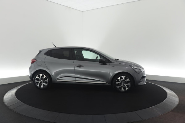 Renault Clio TCe 90 Evolution | Navigatie | Parkeersensoren | Apple Carplay