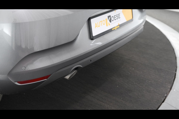 Renault Clio TCe 90 Evolution | Navigatie | Parkeersensoren | Apple Carplay