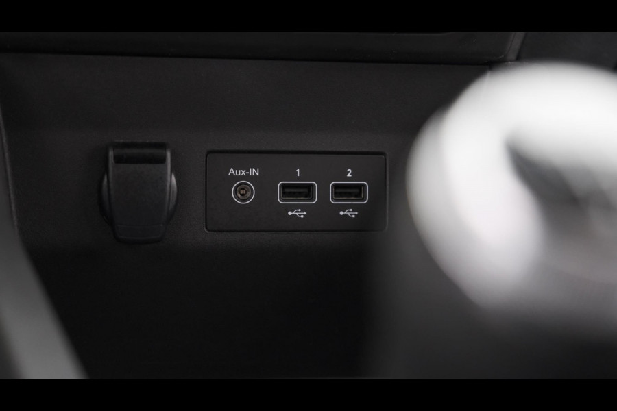 Renault Clio TCe 90 Evolution | Navigatie | Parkeersensoren | Apple Carplay