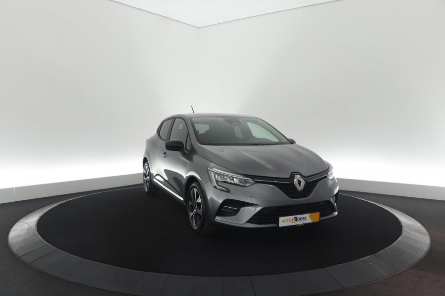 Renault Clio TCe 90 Evolution | Navigatie | Parkeersensoren | Apple Carplay