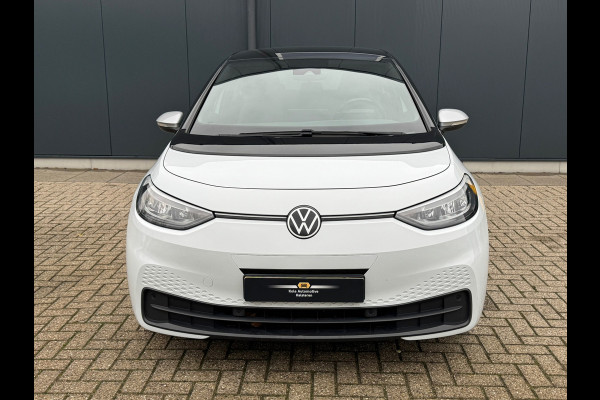 Volkswagen ID.3 First 58 kWh * Steunhaak * Navigatie * Parkeersensoren * Adaptieve Cruise *