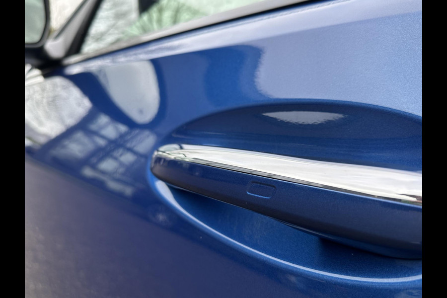 Mercedes-Benz C-Klasse 300 e AMG Line PHEV| SUPER COMPLEET| PANO| ELEK. TREKHAAK. | ELEK. ACHTERKLEP| ELEK. STOELEN| ADAPTIVE CRUISE| DODE HOEK|