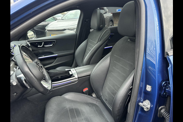 Mercedes-Benz C-Klasse 300 e AMG Line PHEV| SUPER COMPLEET| PANO| ELEK. TREKHAAK. | ELEK. ACHTERKLEP| ELEK. STOELEN| ADAPTIVE CRUISE| DODE HOEK|