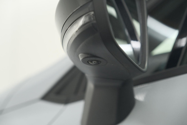 Renault Clio 1.6 E-Tech Full Hybrid 145 techno | 360 Camera | Adaptieve Cruise Control | Dodehoekdetectie | 9.3 Inch Groot Scherm