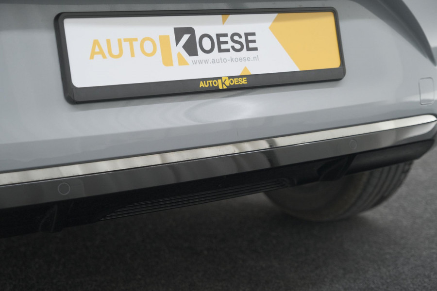 Renault Clio 1.6 E-Tech Full Hybrid 145 techno | 360 Camera | Adaptieve Cruise Control | Dodehoekdetectie | 9.3 Inch Groot Scherm