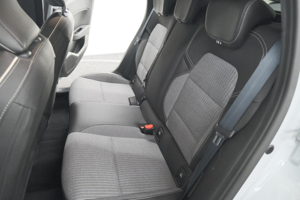 Renault Clio 1.6 E-Tech Full Hybrid 145 techno | 360 Camera | Adaptieve Cruise Control | Dodehoekdetectie | 9.3 Inch Groot Scherm