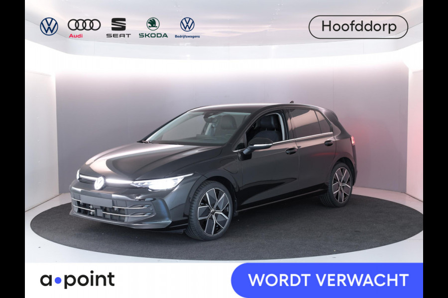 Volkswagen Golf 1.5 eHybrid Style Edition 204PK PHEV | Navigatie | Matrix koplampen | 18"LM velgen | Head up Display |
