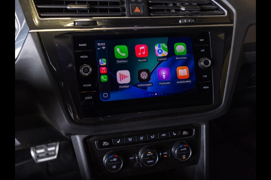 Volkswagen Tiguan 2.0 TSI 4Motion 2x R-Line Blackstyle / 230pk / Panoramadak / Trekhaak / Leder