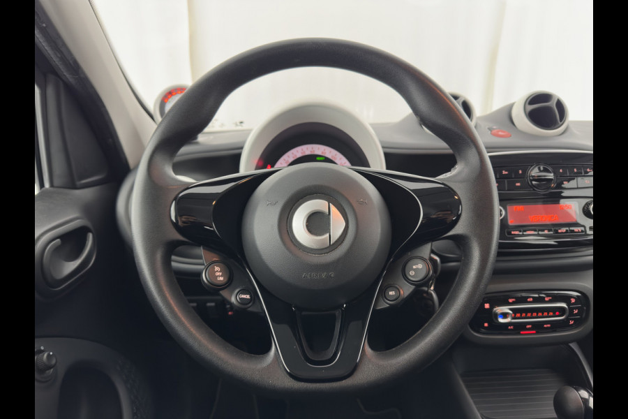 Smart Forfour EQ Essential 18 kWh [ 3-Fase ] {SOH-95%} (INCL.BTW) *FULL-LEATHER | AIRCO | CRUISE | COMFORT-SEATS | 15''ALU*
