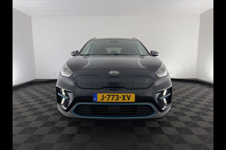 Kia e-Niro ExecutiveLine 64 kWh [ 3-Fase ] {SOH-100%} (INCL-BTW)  Aut.*HEATPUMP | LEATHER | FULL-LED | NAVI-FULLMAP | ADAPTIVE-CRUISE | CAMERA | MEMORY-PACK | LANE-ASSIST | KEYLESS | DIGI-COCKPIT | PRIVACY-GLASS | 17"ALU*