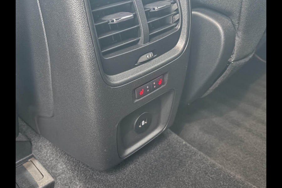 Ford Kuga 2.5 PHEV ST-Line 243pk| Nieuw Model! | Wegklapbare Trekhaak | Winter Pack | 2.100kg Trekgewicht