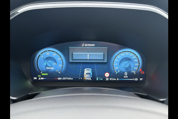 Ford Kuga 2.5 PHEV ST-Line 243pk| Nieuw Model! | Wegklapbare Trekhaak | Winter Pack | 2.100kg Trekgewicht