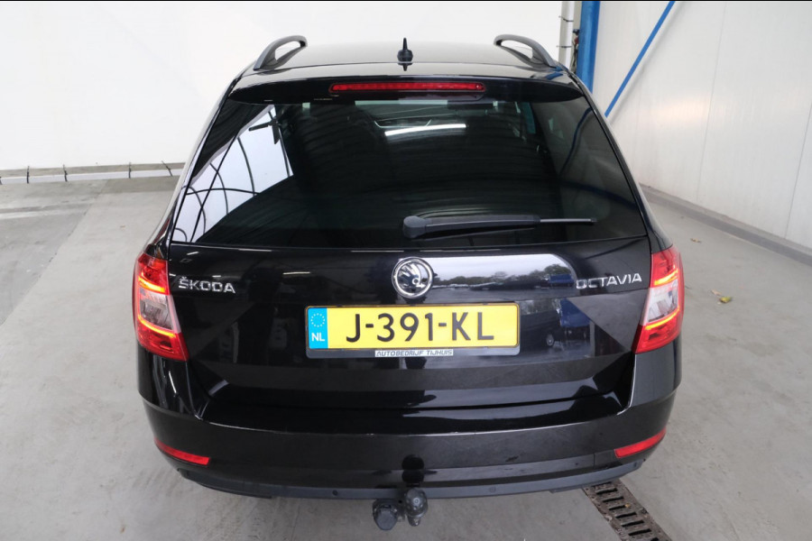 Škoda Octavia Combi 1.0 TSI Greentech Business Edition - N.A.P. Airco, Cruise, PDC, Navi, Trekhaak.
