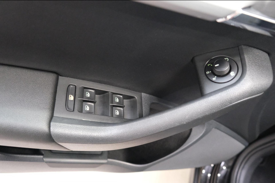 Škoda Octavia Combi 1.0 TSI Greentech Business Edition - N.A.P. Airco, Cruise, PDC, Navi, Trekhaak.