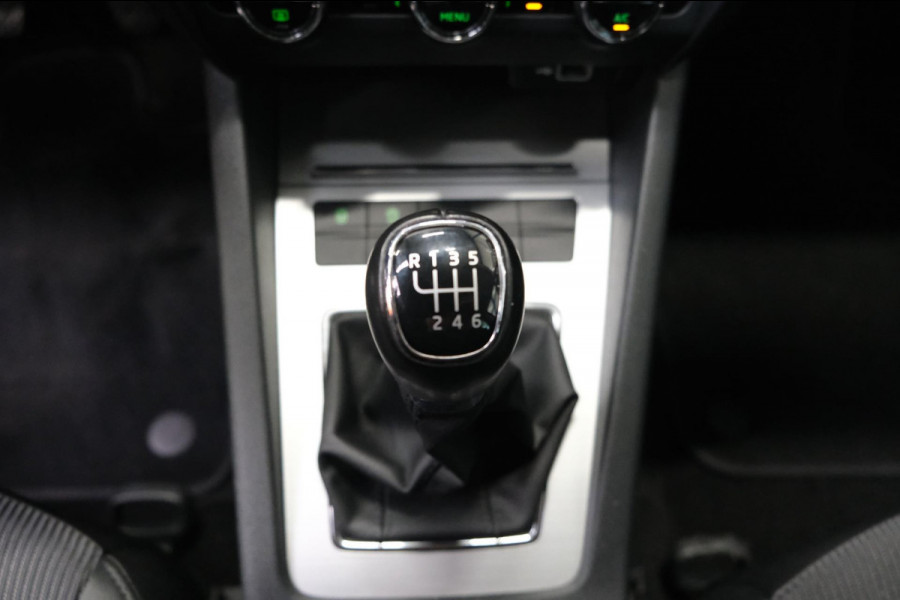 Škoda Octavia Combi 1.0 TSI Greentech Business Edition - N.A.P. Airco, Cruise, PDC, Navi, Trekhaak.