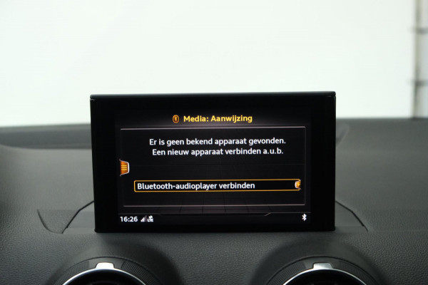 Audi Q2 35 TFSI S Edition 2x S-Line Automaat - N.A.P. Airco, Cruise, PDC, Navi, Trekhaak.