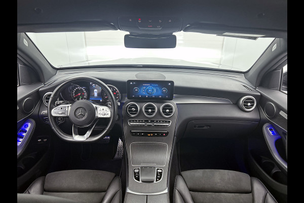 Mercedes-Benz GLC 300 e 4MATIC Business Solution AMG 5 spaaks lichtmetalen velgen | Navigatie | Parking support met camera achter | Night pack | Inclusief 24 maanden MB Certified garantie voor Europa.