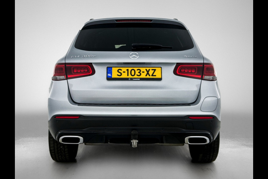 Mercedes-Benz GLC 300 e 4MATIC Business Solution AMG 5 spaaks lichtmetalen velgen | Navigatie | Parking support met camera achter | Night pack | Inclusief 24 maanden MB Certified garantie voor Europa.
