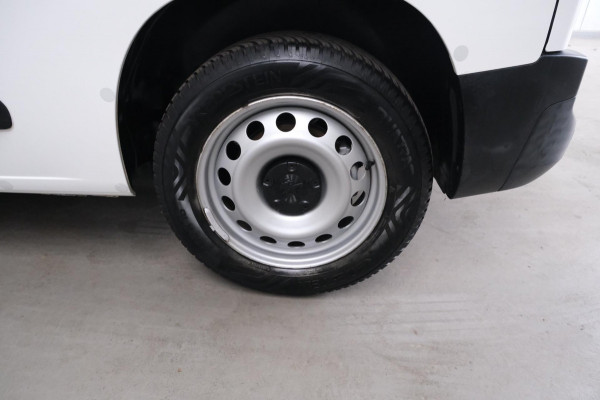 Peugeot Partner 1.5 BlueHDI Premium Automaat - N.A.P. Airco, Cruise, Navi, PDC.