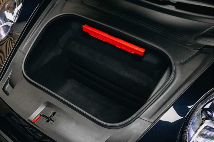 Porsche 911 3.0 Carrera 4 | Sport chrono | verwarmde en verkoelde sportstoelen | schuif-/kanteldak |