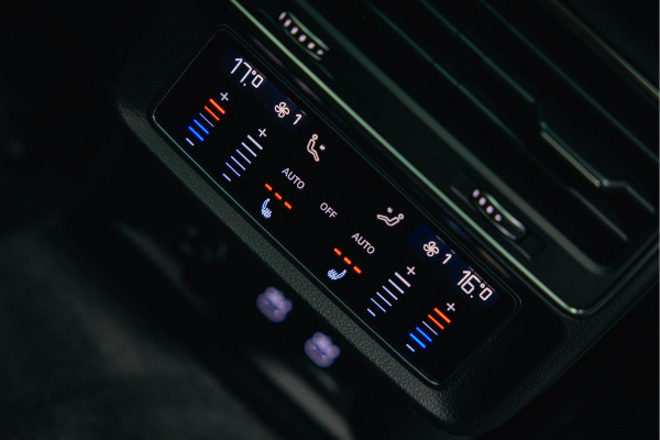 Audi RSQ8 4.0 TFSI quattro | Carbon interieur |  Pano | B/O | Head-Up |