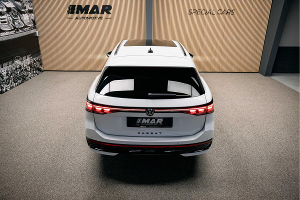 Volkswagen Passat R-Line Diesel | Trekhaak | Pano | Head-up | Stoelmassage |