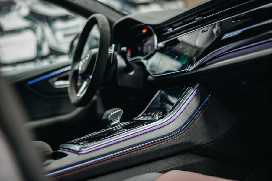 Audi RSQ8 Performance 4.0 TFSI RSQ8 quattro Performance Nieuwe Audi RSQ8 performance Urban Akarapovic Vossen 24 inch Full options Carbon, Nardo