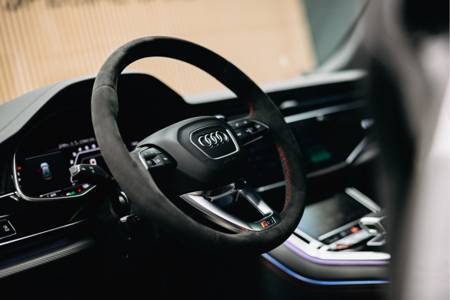 Audi RSQ8 Performance 4.0 TFSI RSQ8 quattro Performance Nieuwe Audi RSQ8 performance Urban Akarapovic Vossen 24 inch Full options Carbon, Nardo