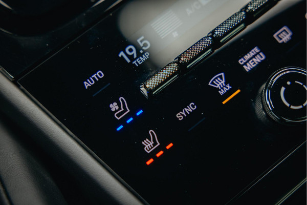 Porsche Cayenne Coupé 3.0 E-Hybrid | Sport Chrono | Trekhaak | Sportuitlaat | 360 camera |