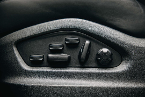 Porsche Cayenne Coupé 3.0 E-Hybrid | Sport Chrono | Trekhaak | Sportuitlaat | 360 camera |