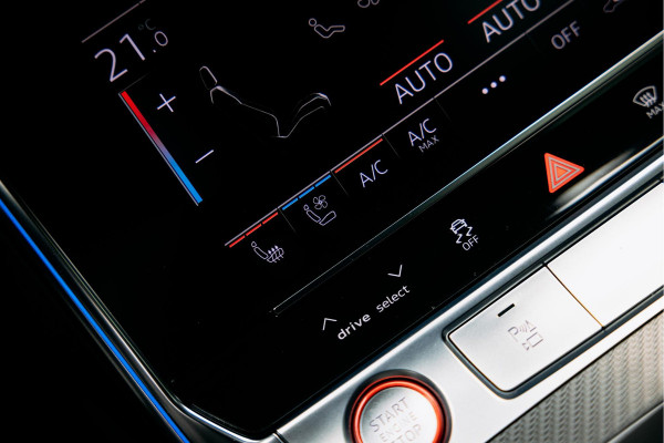 Audi RS6 Avant RS 6 TFSI quattro | Beton grijs matte | 23 inch Vossen HF7 | Keramisch | Pano |