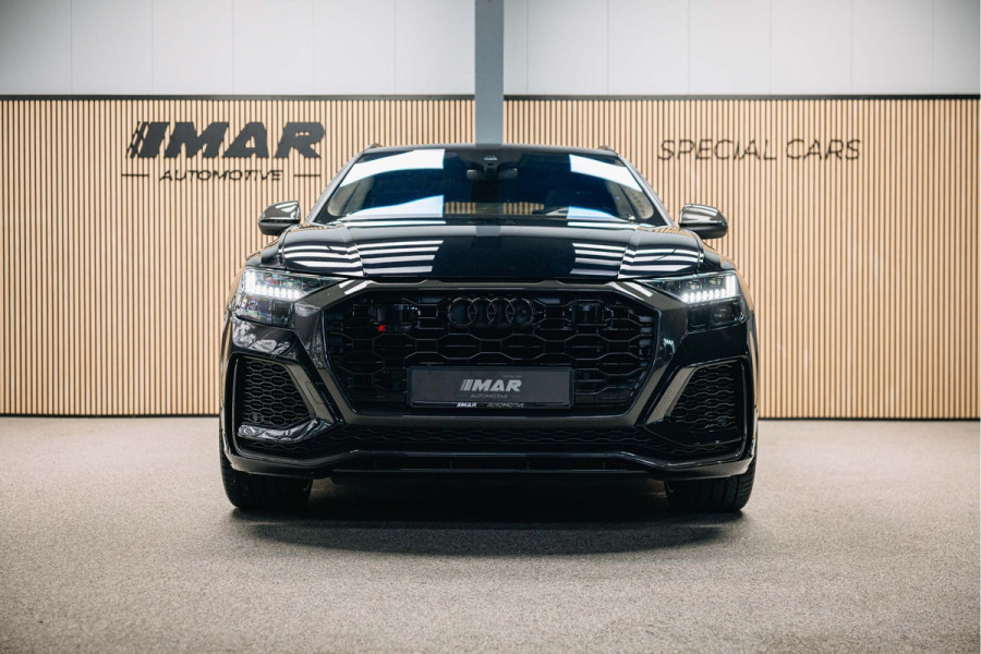 Audi RSQ8 4.0 TFSI quattro | B/ 3D | Carbon interieur en exterieur | Vossen | Rode Stiksels | Trekhaak |